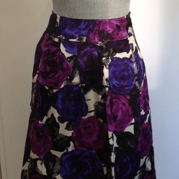 Michael Kors Silk Pleated Floral Skirt w pockets - Picture 1 of 6